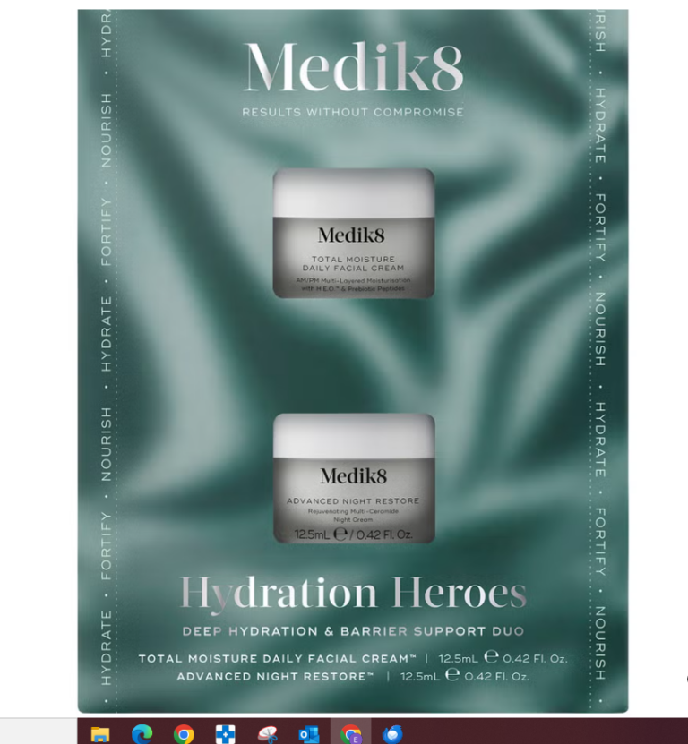 Medik8 Christmas Kit Hydration Heroes, pack regalo hidratación