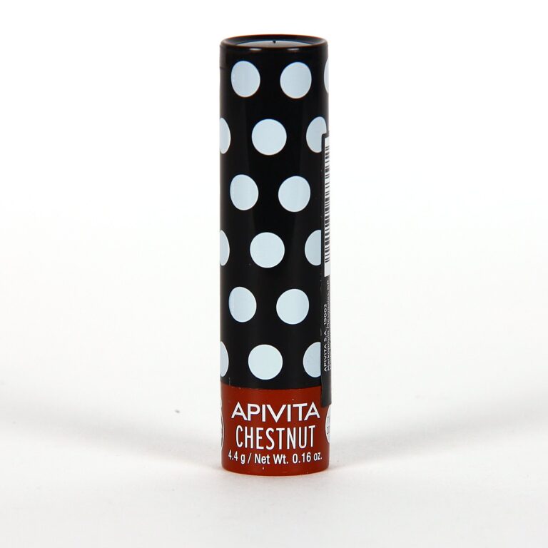 Apivita Lip Care Chestnut 4,4g bálsamo labial color castaño mate