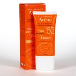 Avène B-Protect SPF50 fotoprotector facial con color 30ml